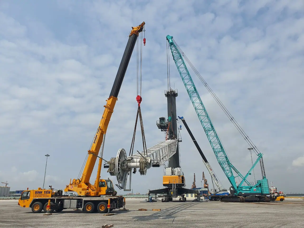 Crane hire checklist: what to prepare before the crane arrives
