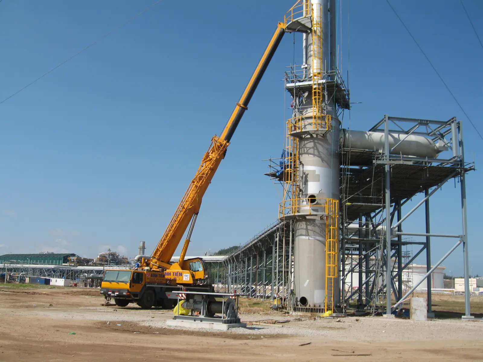 Mobile crane rental – 3