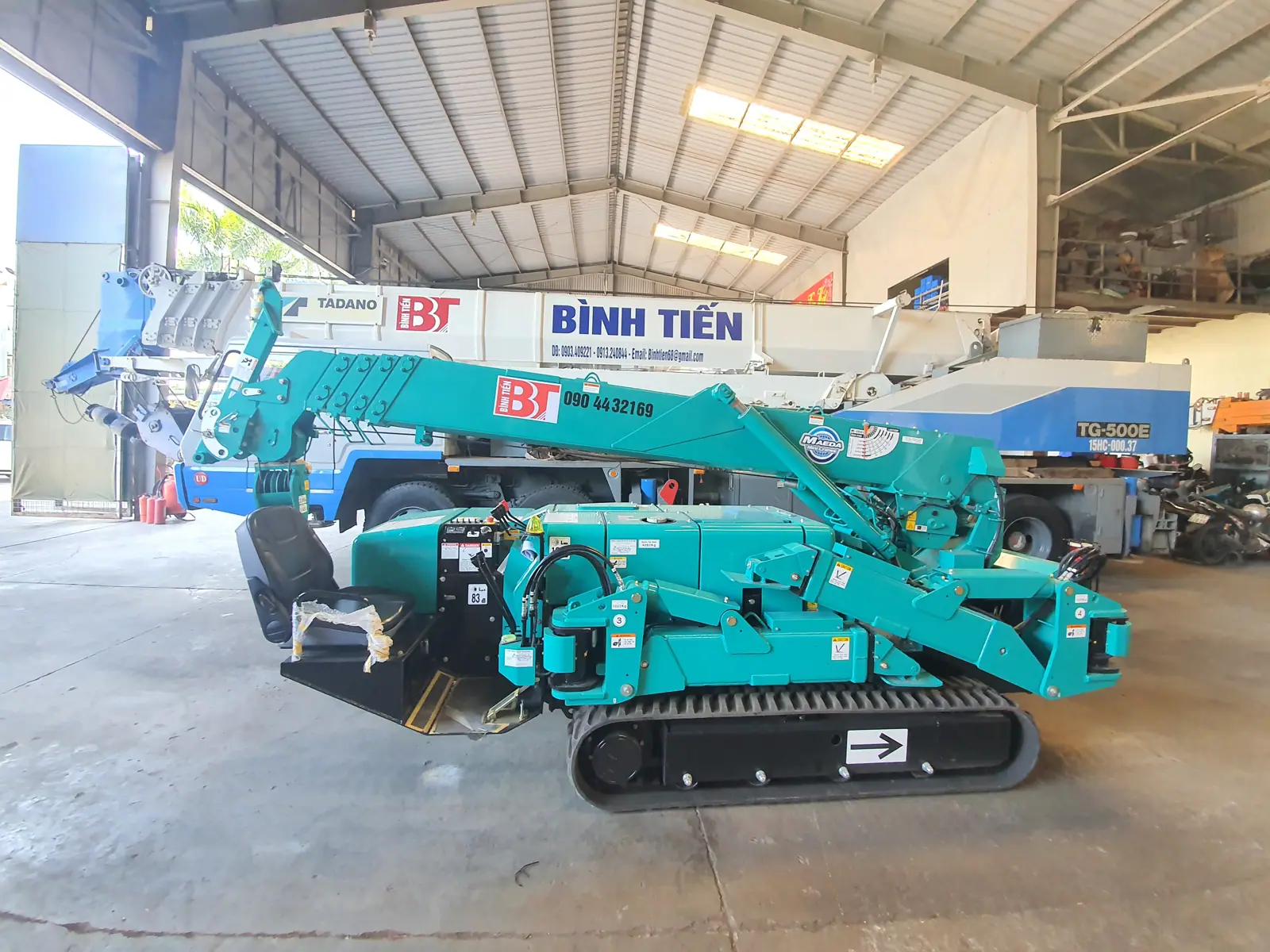 Spider crane rental