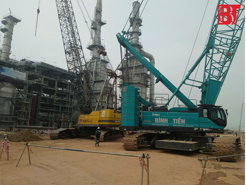 Bình Tiến Crane cho thuê thiết bị nâng hạ tại nhà máy Lọc dầu Nghi Sơn